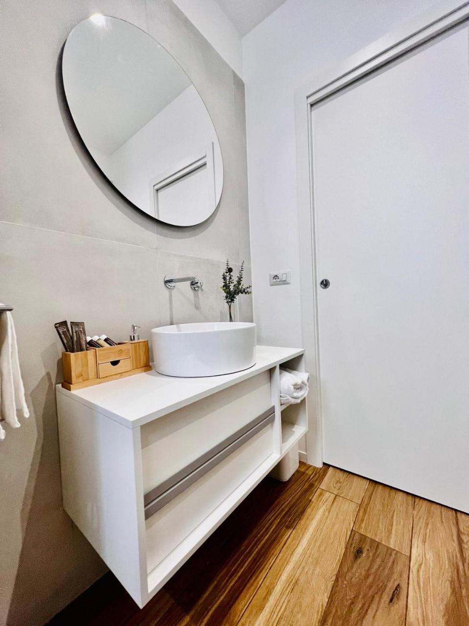 Finella Charming Rooms Bari Ngoại thất bức ảnh